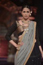 Model walk the ramp for Vikram Phadnis Show at Make in India show at Prince of Wales Musuem with latest Bridal Couture in Mumbai on 17th Feb 2016